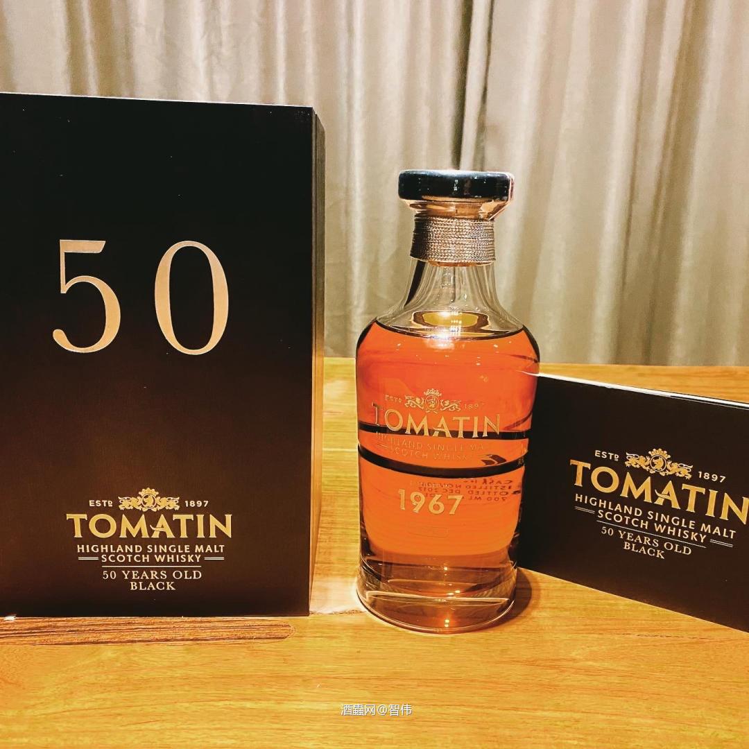 今天跟大家分享的是一瓶比较少见的Tomatin 50年老酒 …