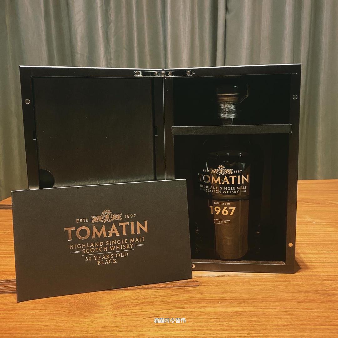 今天跟大家分享的是一瓶比较少见的Tomatin 50年老酒 …