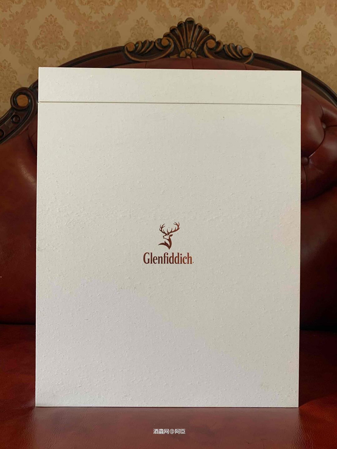 格兰菲迪130周年，这包装都值不少钱了