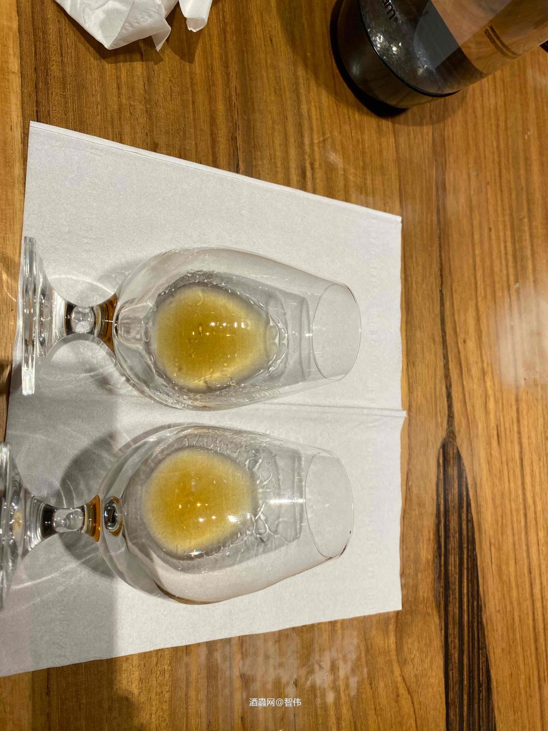 周末来临啦！ 今晚有点时间，自娱一下下。 自己在家搞了个老谷…