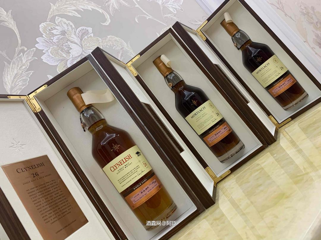 最近特别喜欢星星标