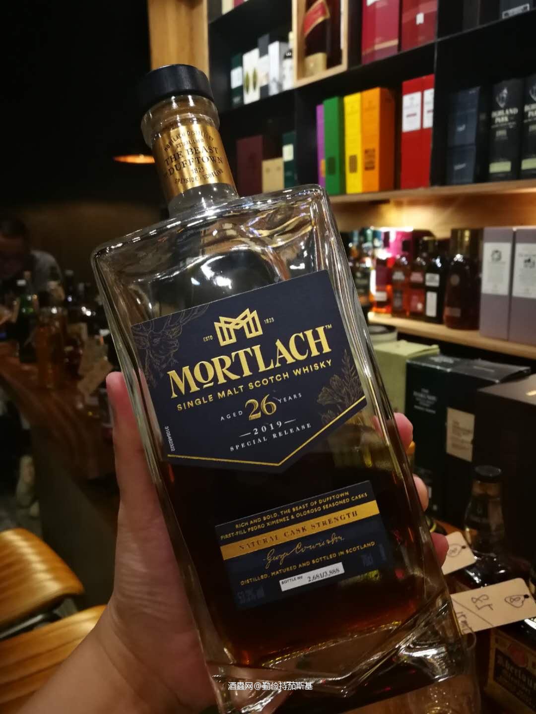 接连两个酒展，交点作业，先来北京的