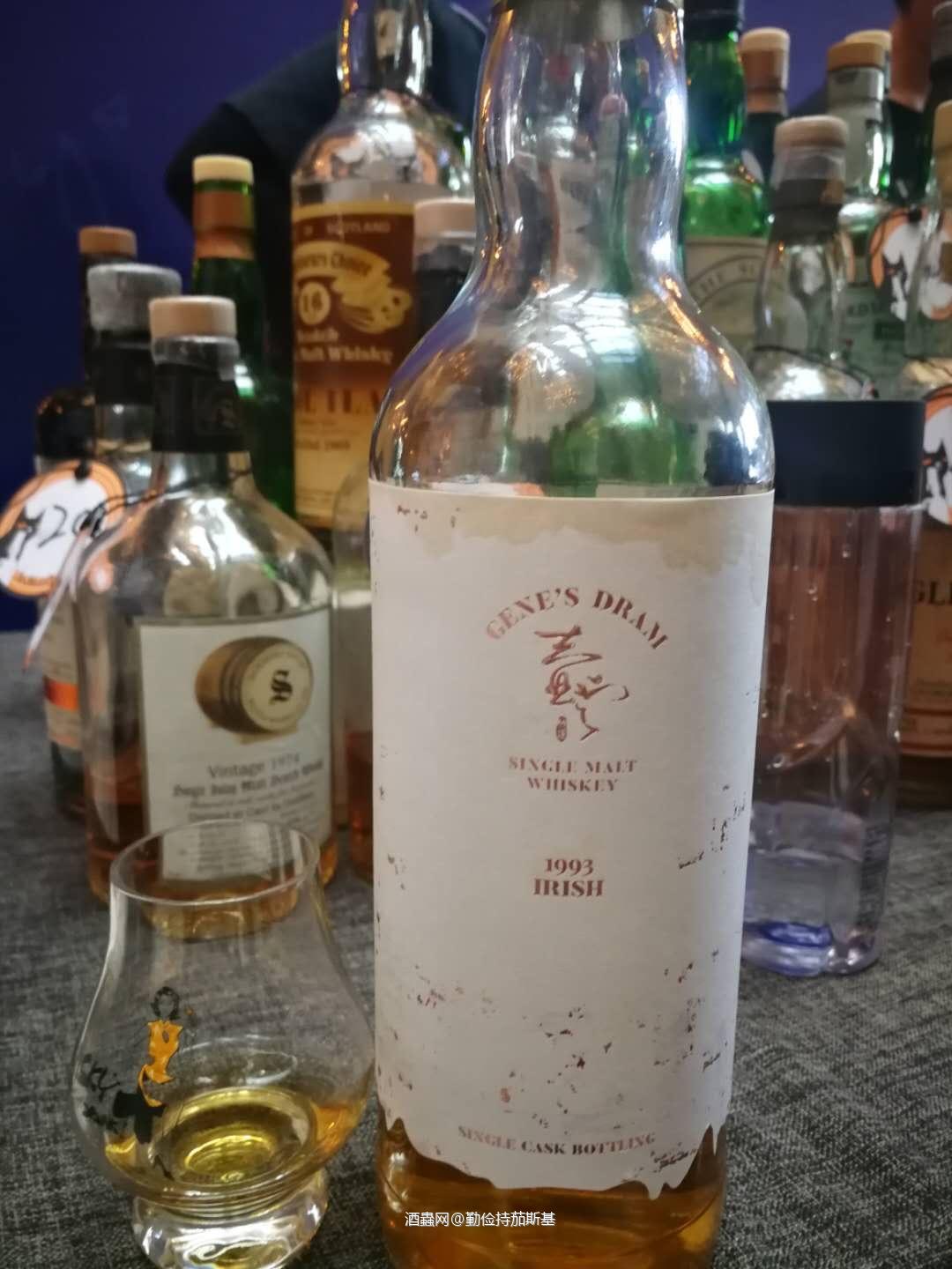 接连两个酒展，交点作业，先来北京的