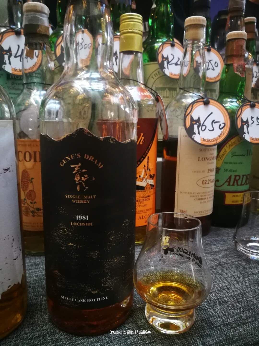 接连两个酒展，交点作业，先来北京的