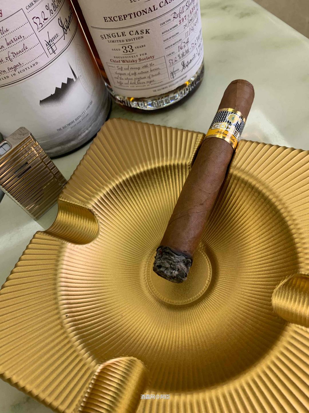 午茄第二支:高希霸世纪六