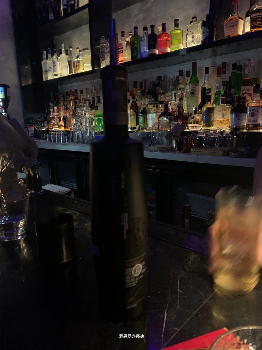 泥煤怪兽拉个酒嘴，永远不会忘记这个味道