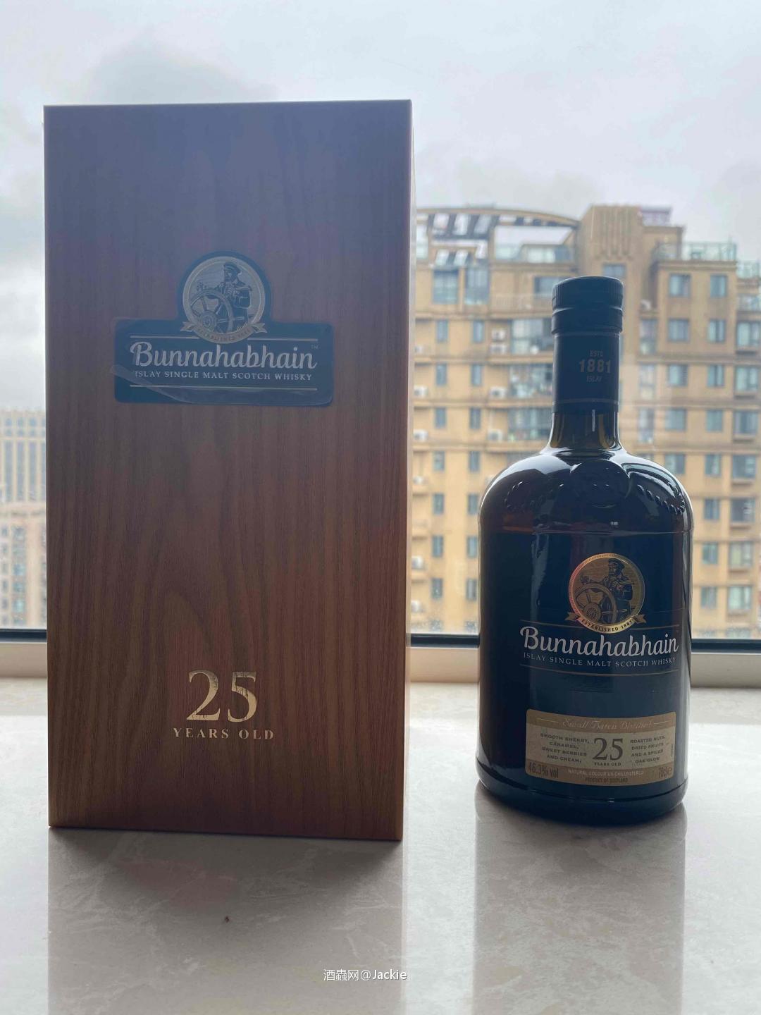 听说拿奖了？！赶紧扒掉衣服看看～