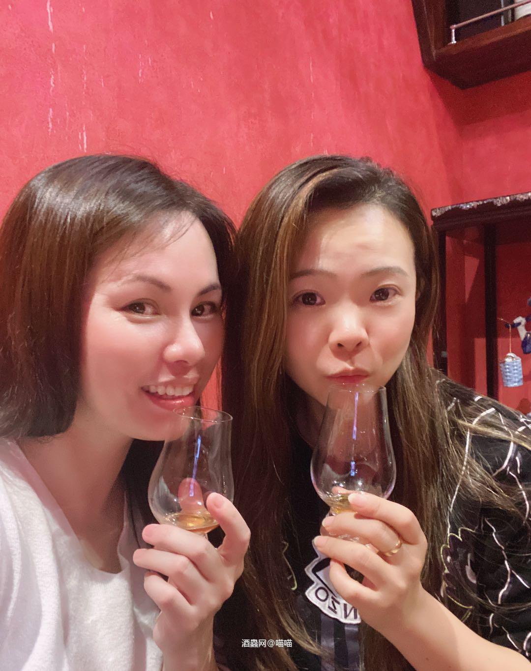 今晚自己酒吧喝点。。。