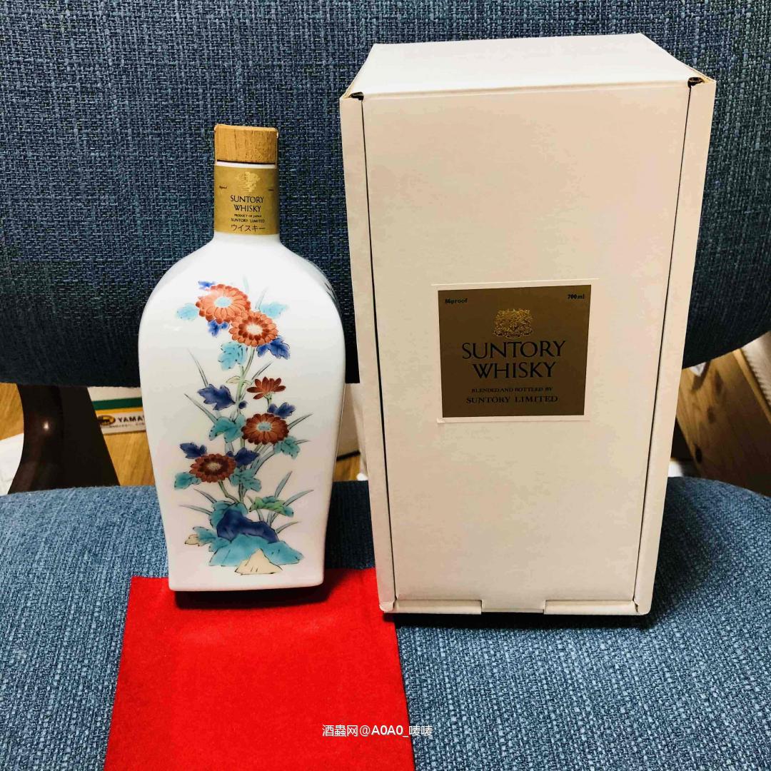 日本威士忌有田烧 瓷瓶才是我的最爱～ 继续吃土集邮ing～<img src='https://sdata.whiskyworm.com/xcxpics/emoji_6.png' class='emoji' />