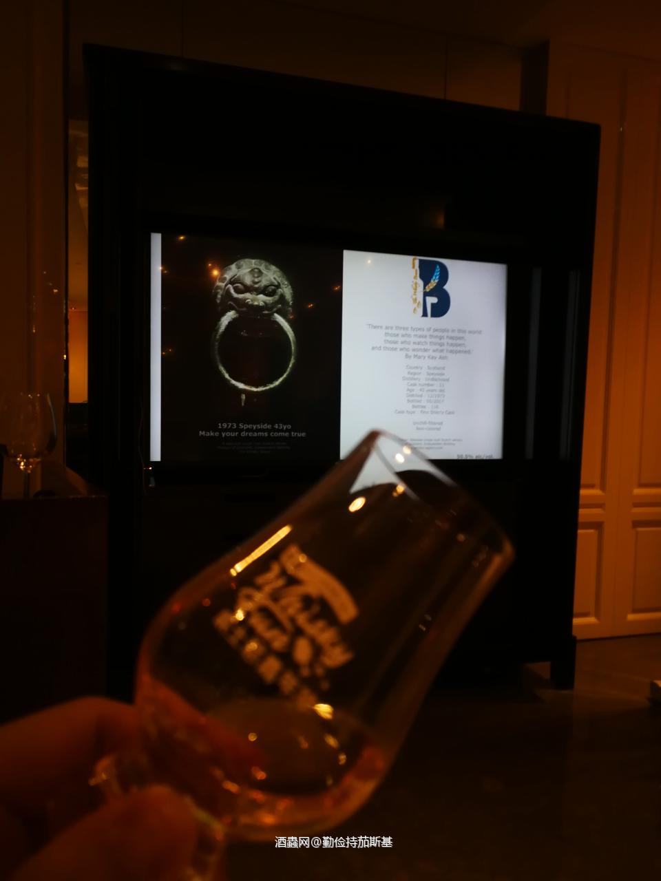 要出可以私我，本人没钱，可拿酒换