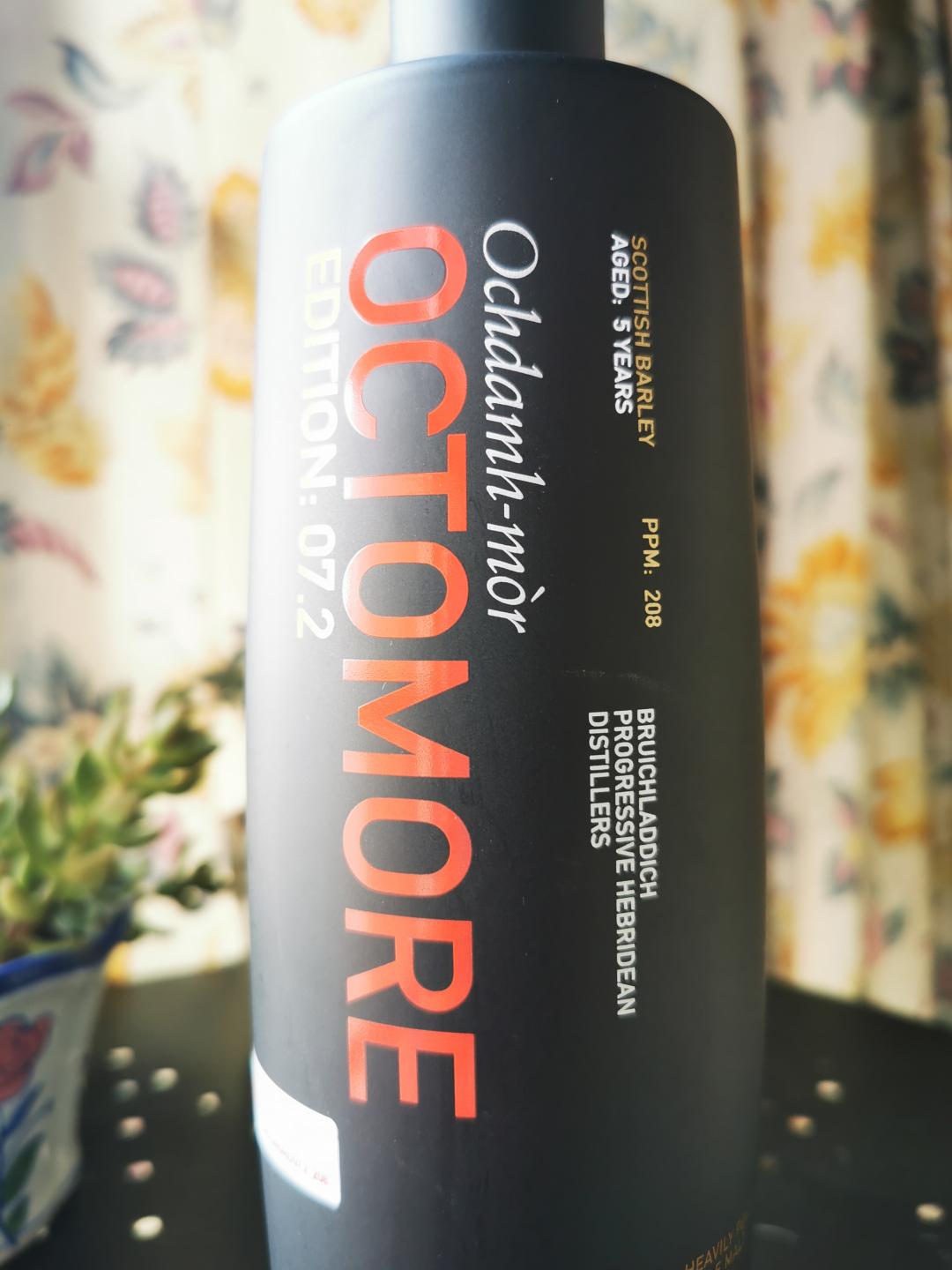 布赫拉迪 泥煤怪兽 Octomore7.2