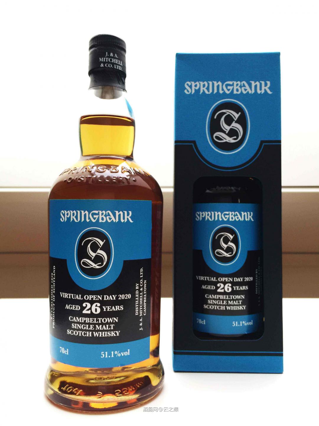 新人报道，随便找两张照片发发吧…