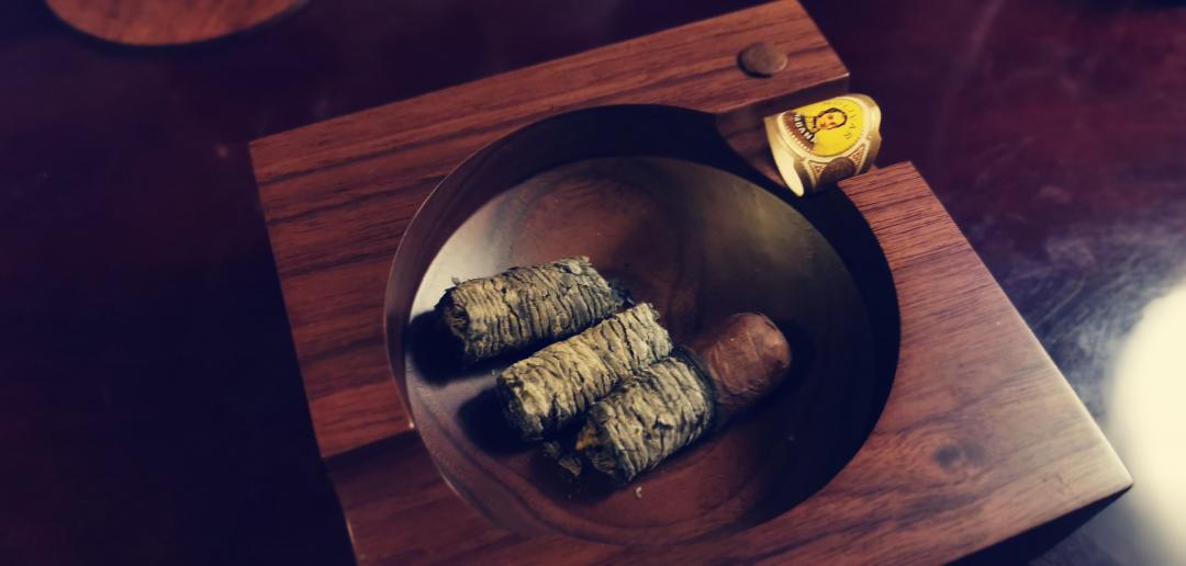 <p class='p'/><p class='p'/><p class='p'/>