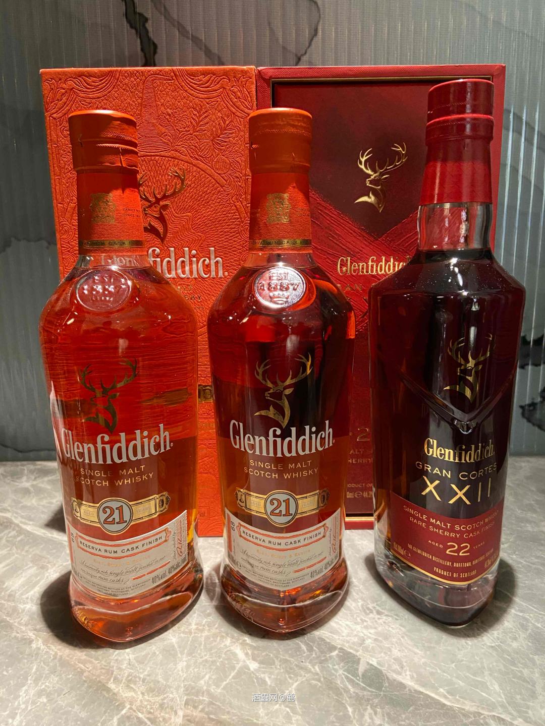 一直钟爱雪梨桶，就是坚持三周的减肥计划泡汤了。