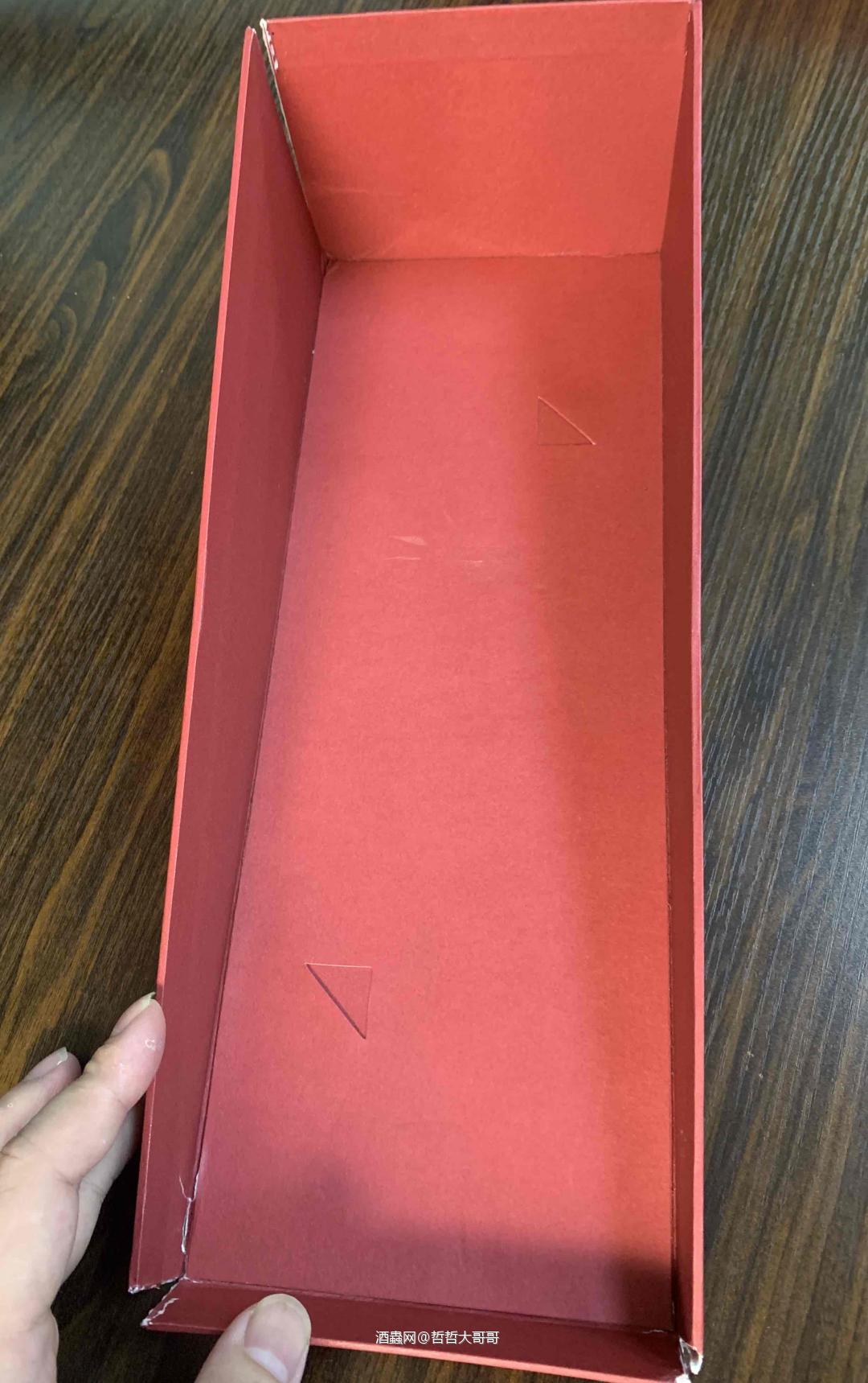 檀都 伊恩·怀特克罗斯(SC)全球限量676瓶。 可惜的是包装破损了，心痛阿[流泪]