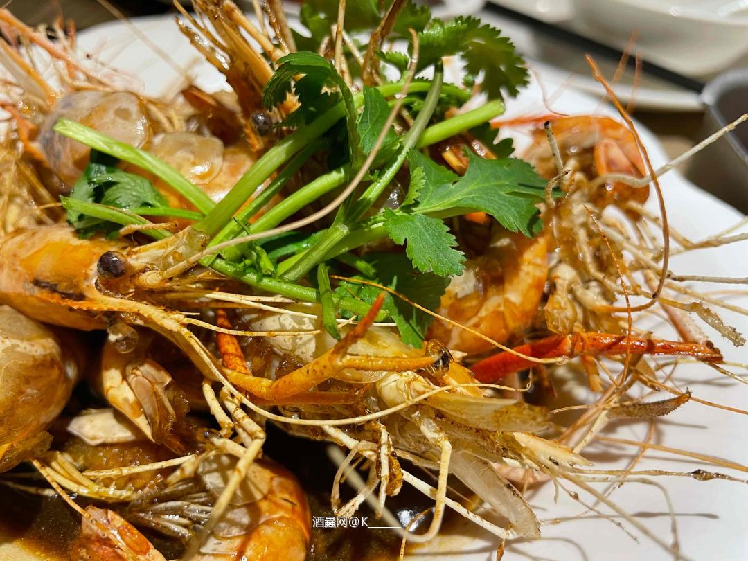 最近酒虫来了好多气氛组……气氛很奇怪……