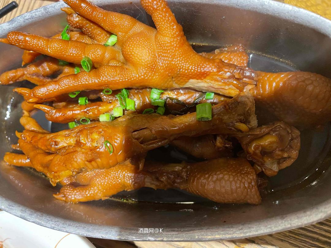 最近酒虫来了好多气氛组……气氛很奇怪……