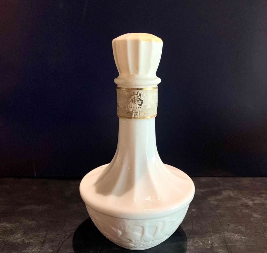 非常稀有珍贵的90年代老竹鹤限量白陶瓷酒版