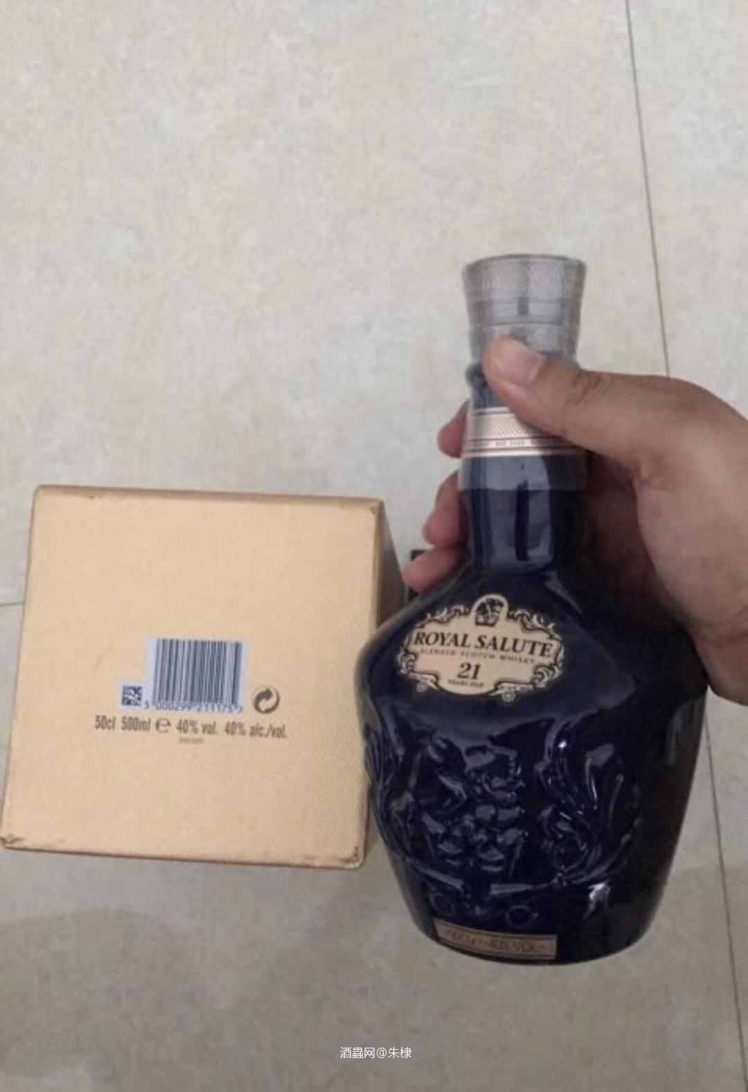 虽然只有500ml，但也满足<img src='https://sdata.whiskyworm.com/xcxpics/emoji_1.png' class='emoji' />