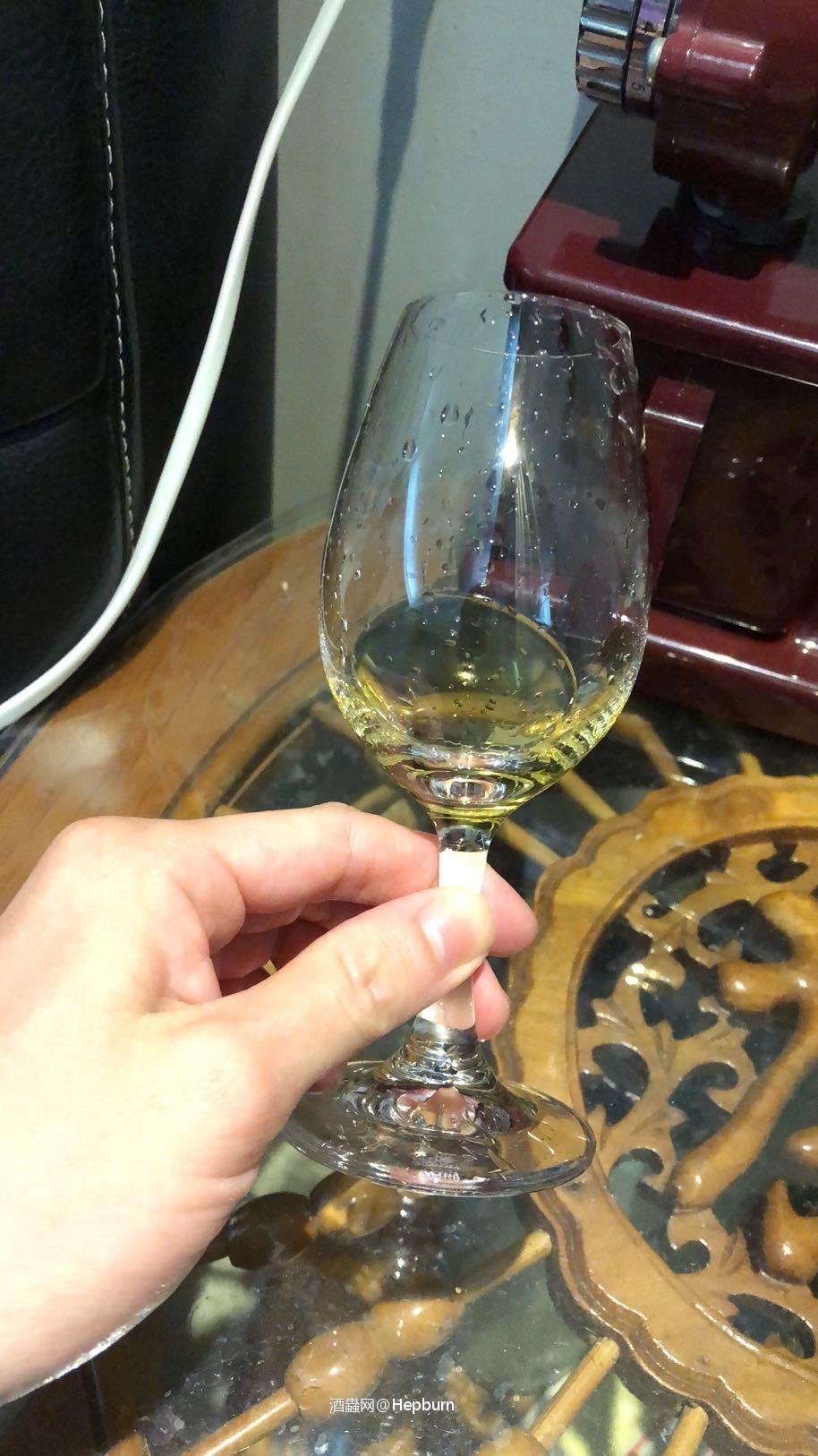 <img src='https://sdata.whiskyworm.com/xcxpics/emoji_6.png' class='emoji' />穷人家的酒