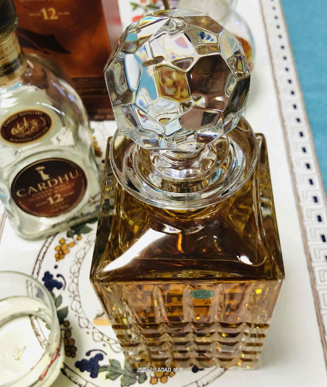 好酒莫贪杯，微醺胜买醉～<img src='https://sdata.whiskyworm.com/xcxpics/emoji_30.png' class='emoji' />