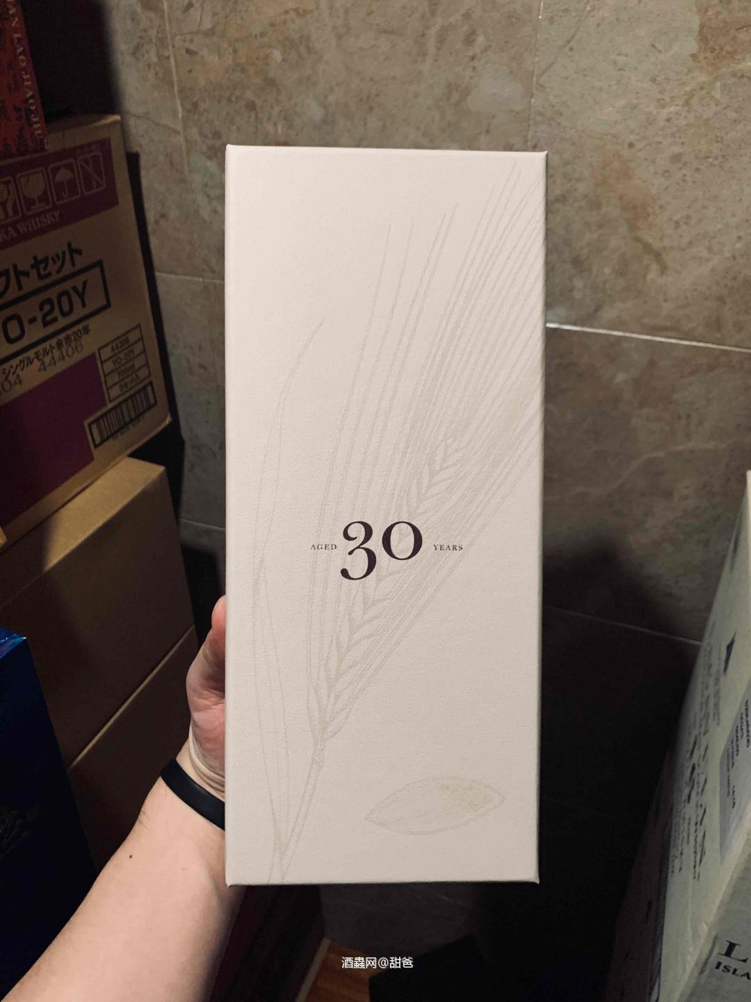 整理存酒，發現佳酿<img src='https://sdata.whiskyworm.com/xcxpics/emoji_14.png' class='emoji' /><img src='https://sdata.whiskyworm.com/xcxpics/emoji_14.png' class='emoji' /><img src='https://sdata.whiskyworm.com/xcxpics/emoji_14.png' class='emoji' />