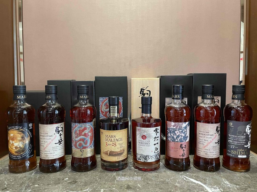 最近不自觉地迷上了高年份駒之岳<img src='https://sdata.whiskyworm.com/xcxpics/emoji_3.png' class='emoji' />