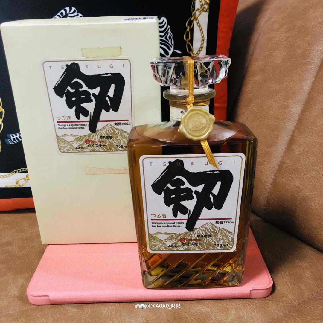 NIKKA 酒标不错 复古风满满～<img src='https://sdata.whiskyworm.com/xcxpics/emoji_5.png' class='emoji' />