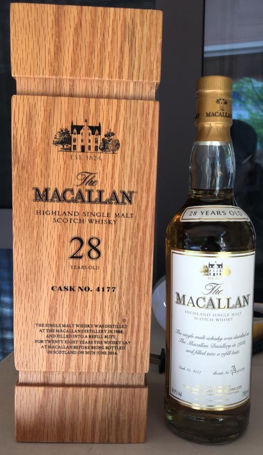 我给你提供点资料，你自己判断一下，不喜勿喷哈！ Macallan OB 的 28年很少见，WB上就两只，图一是几十年前的装瓶，图二就是你喝的这支，这盒子做的不错，造型类似Fine and Rare系列，但凹槽忘记涂黑了，瓶子跟标咱不直接说假，有待商榷，图三是目前大家认可的Macallan OB 1988 Fine & Rare. 可以大概比较一下.其实关键的一点， 人家已经给指出来了，这款酒2016年装瓶，2020年才往Whiskybase上传信息，对于价值10几万的大酒，这个不太正常. 最关键的一点，上传信息的人是个Newbie, 也就是新注册的账号，WB上给他标注的国家是CN. 不知道是不是IP定位的. 唯一评分91分也是他自己给打的. 
