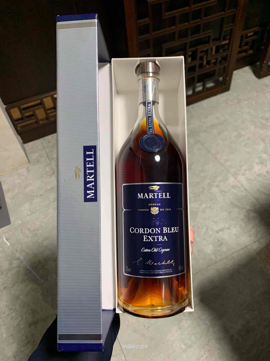 馬爹利藍帶傲創～特醇陳年乾邑白蘭地，我室添歡