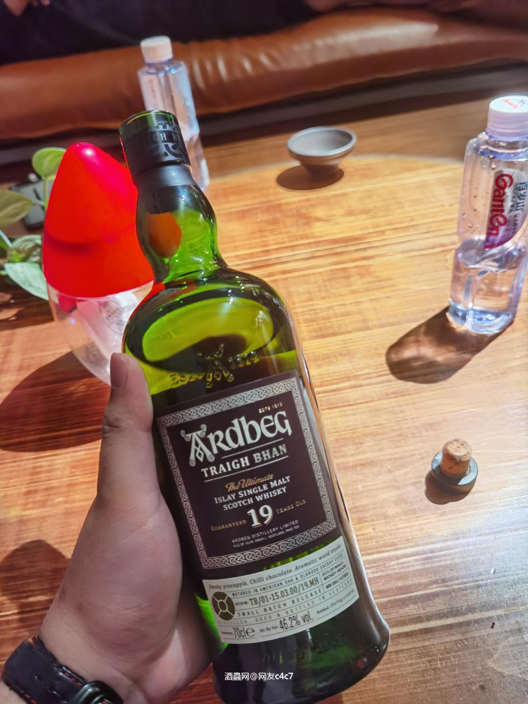 关于鼓和深痕谁好喝