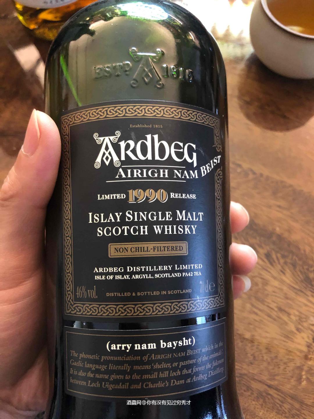 宫城峡10年 45%<p class='p'/>酒体清澈，暗金色，<p class='p'/>闻香：一丝烟熏、清…