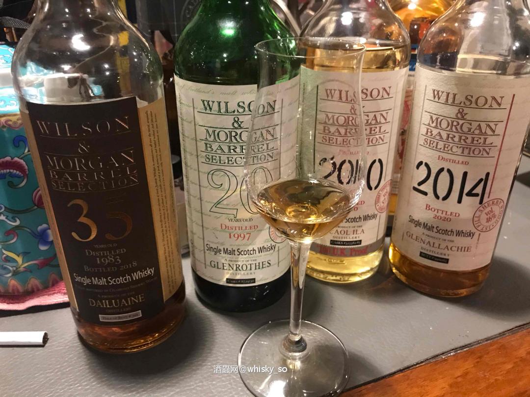 <p class='p'/>威尔森·摩根。口粮和桶强