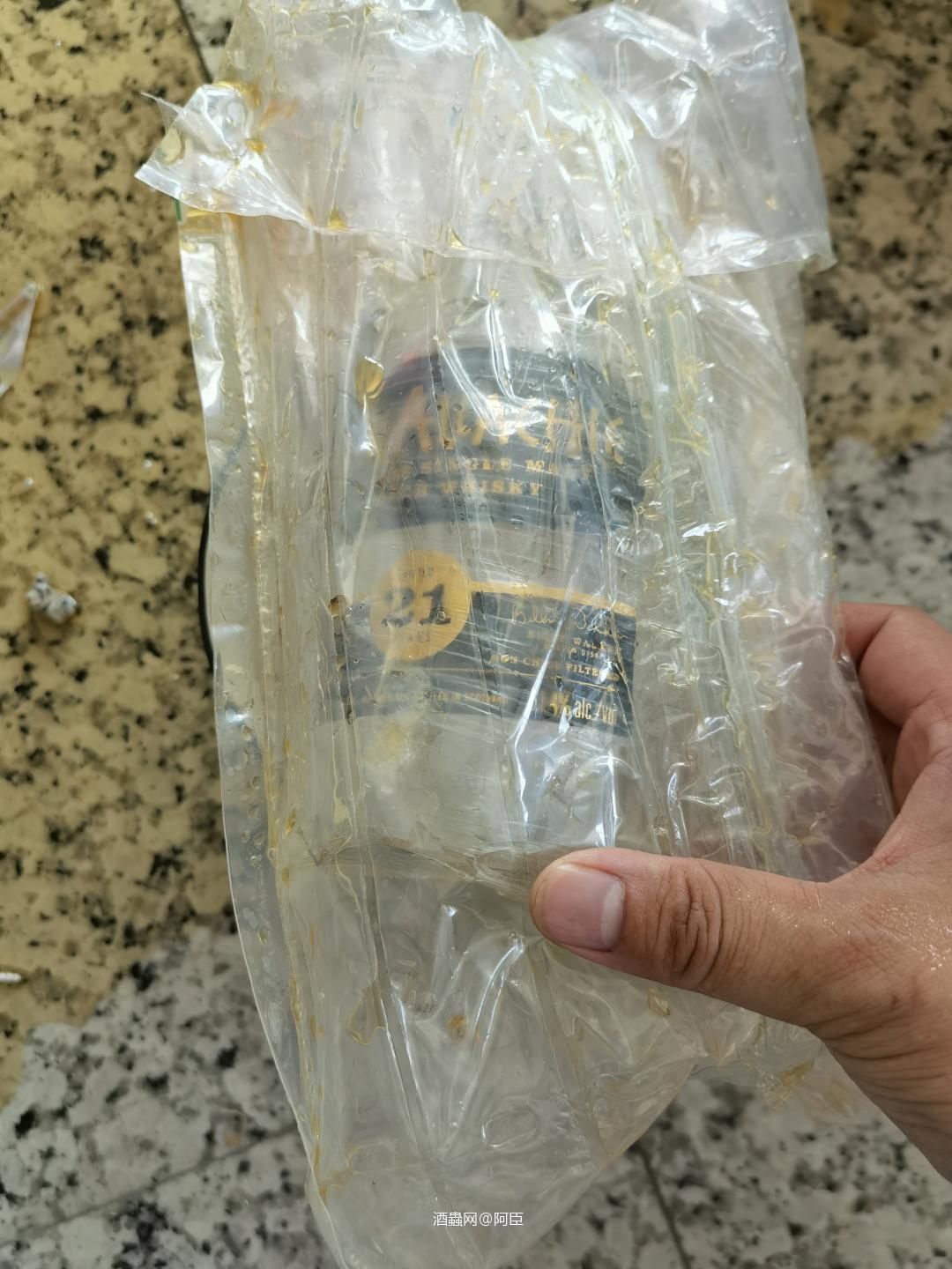 玩威士忌到现在，首碎~