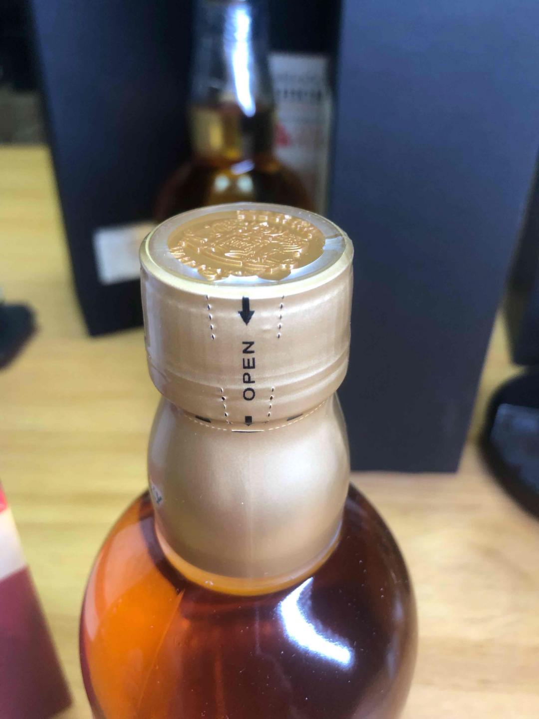 获奖第一版:一甲科菲桶强原酒