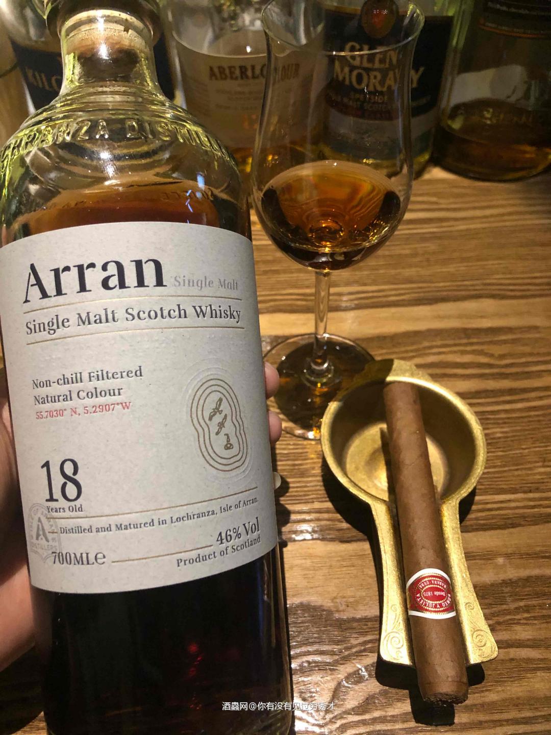 是人成熟后才懂喝威士忌？<p class='p'/>还是懂喝威士忌后人才成熟的？<p class='p'/>这个…