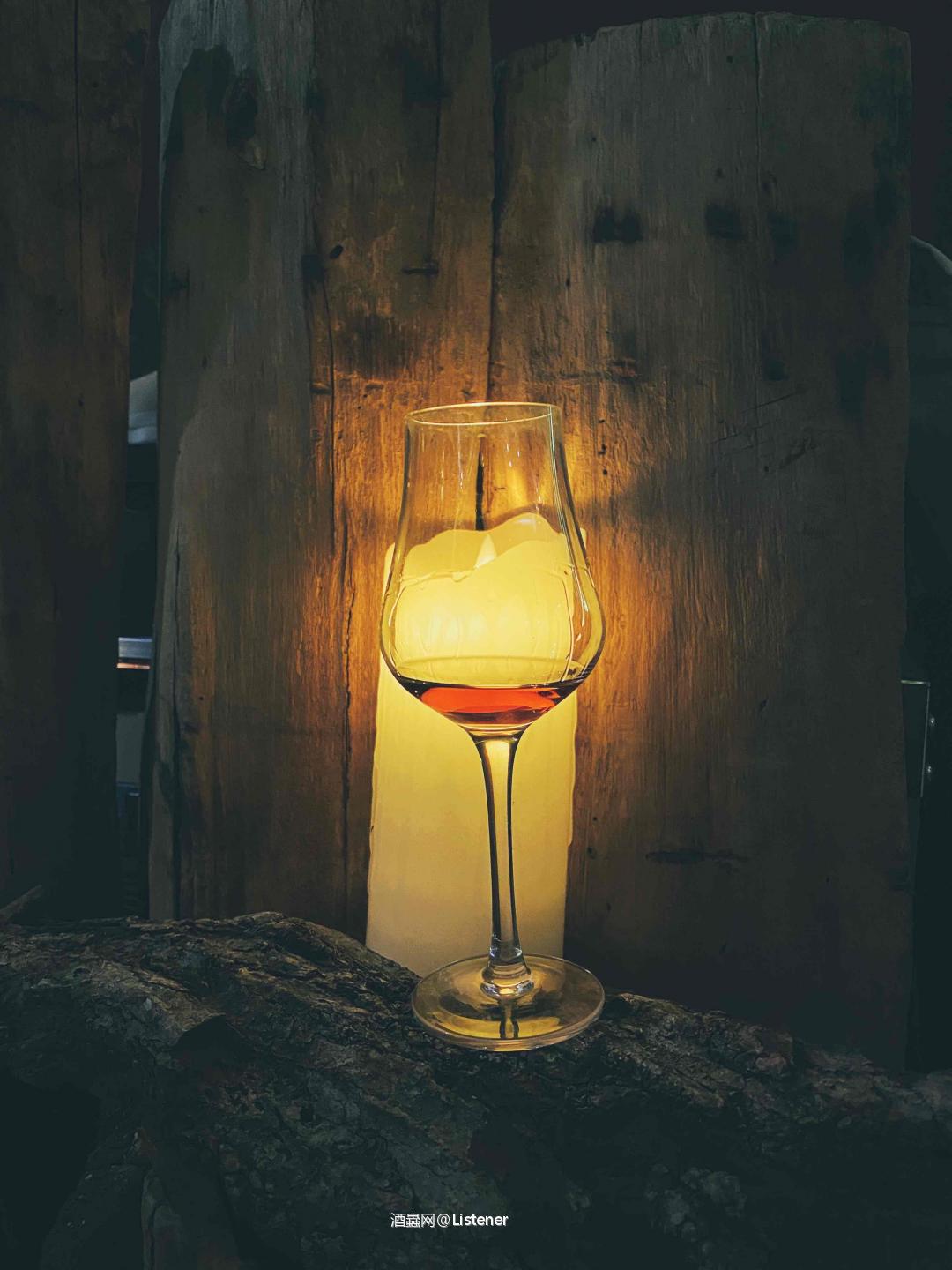 好酒当醉，不问西东.