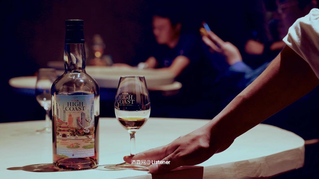 快乐星球就是研究自己的包桶<img src='https://sdata.whiskyworm.com/xcxpics/emoji_21.png' class='emoji' />