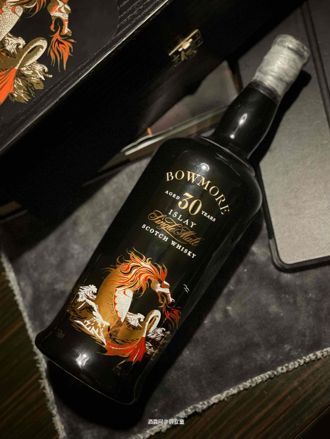 本人亲自出手，深夜活捉30年海龙王一条，献给大家观赏一下，看…