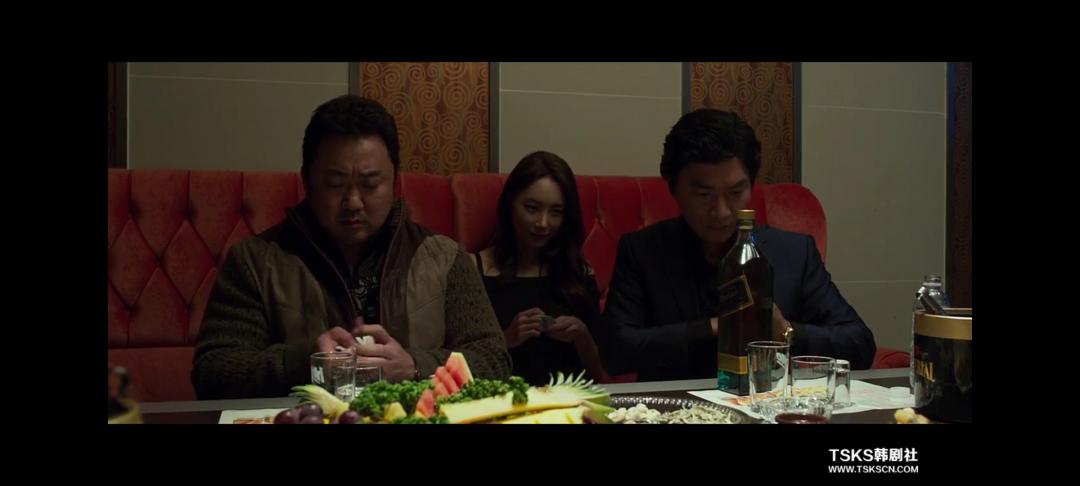 周末在家看个影