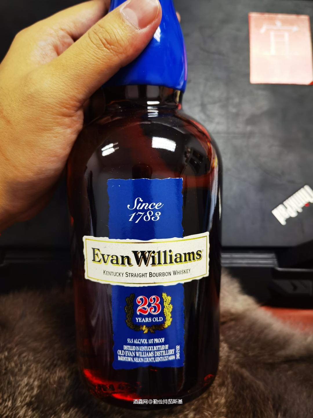 香喷喷的非苏威，香水？脂粉味？果味？奇异的香