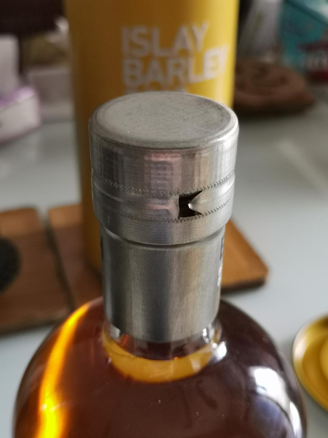 布赫拉迪波夏2011+艾雷岛麦芽2010，两瓶打包