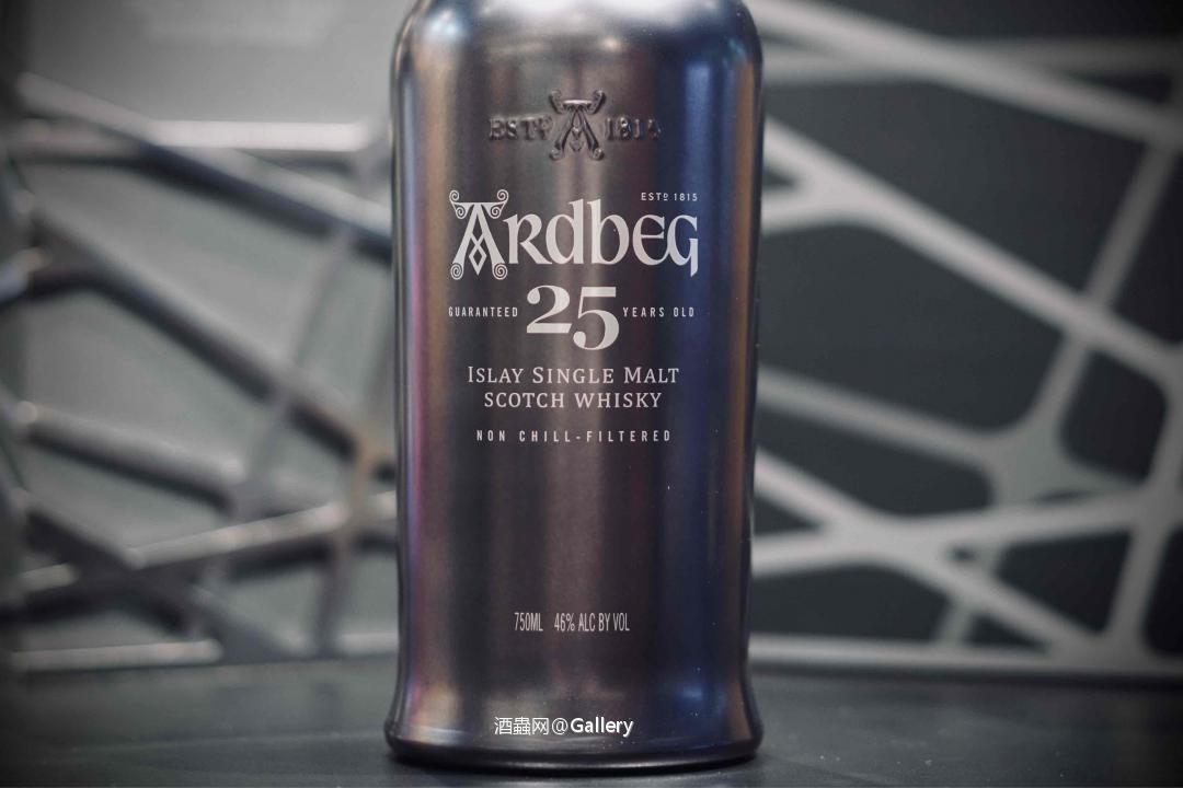 阿貝很久沒有出25年了～ 其實這次質感真的很棒又大氣 大家一定要支持一下今年難得的25年啊