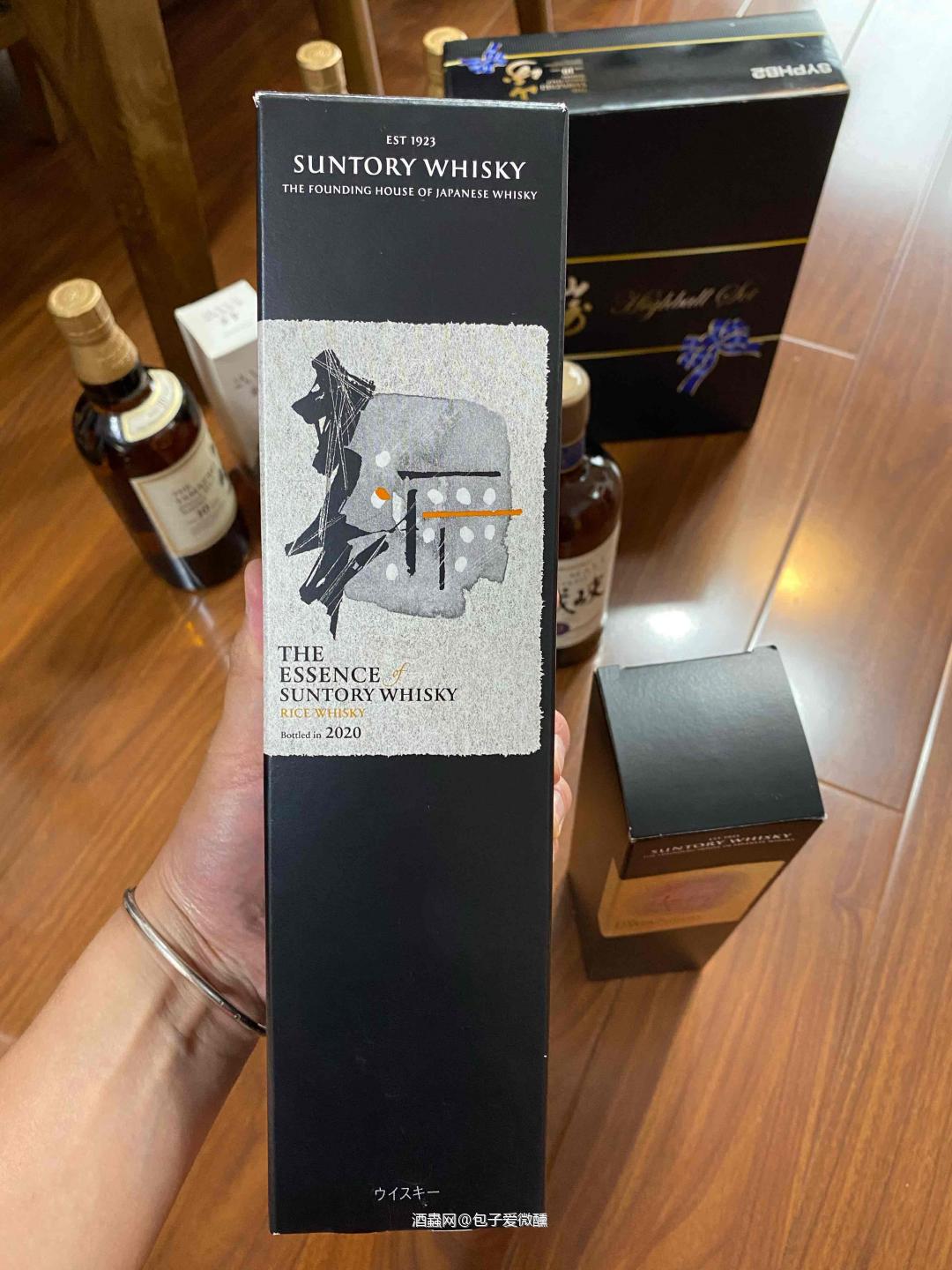 三得利至精第四弹 瓶子设计的真好看