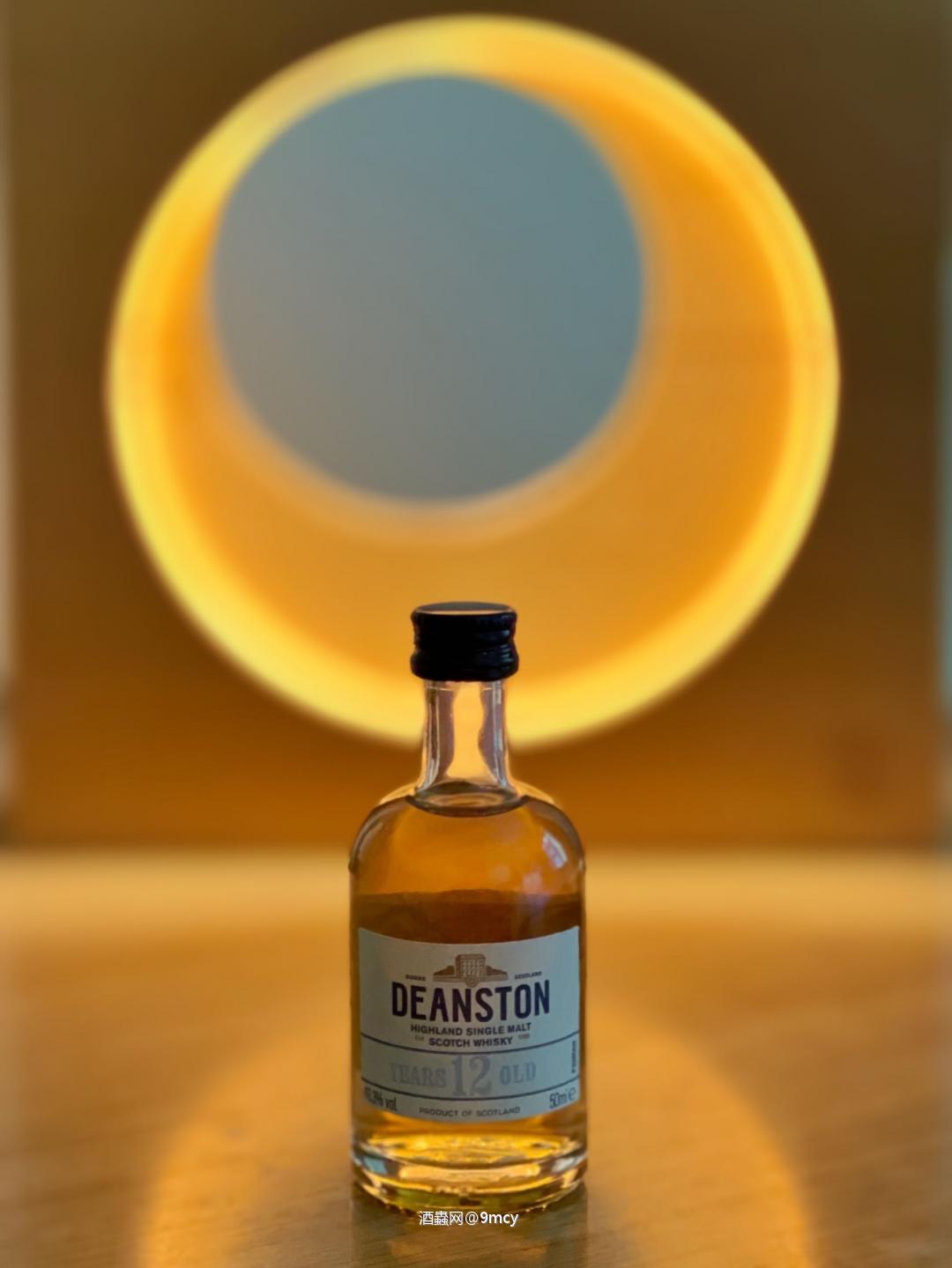 喝酒唯独不可缺少氛围感