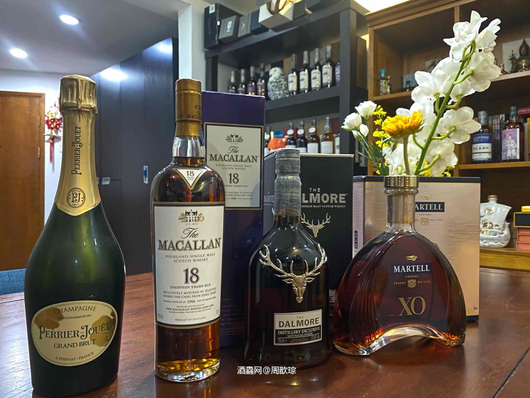 最近喝了点稀有品种…愿生活如此美好<img src='https://sdata.whiskyworm.com/xcxpics/emoji_1.png' class='emoji' />