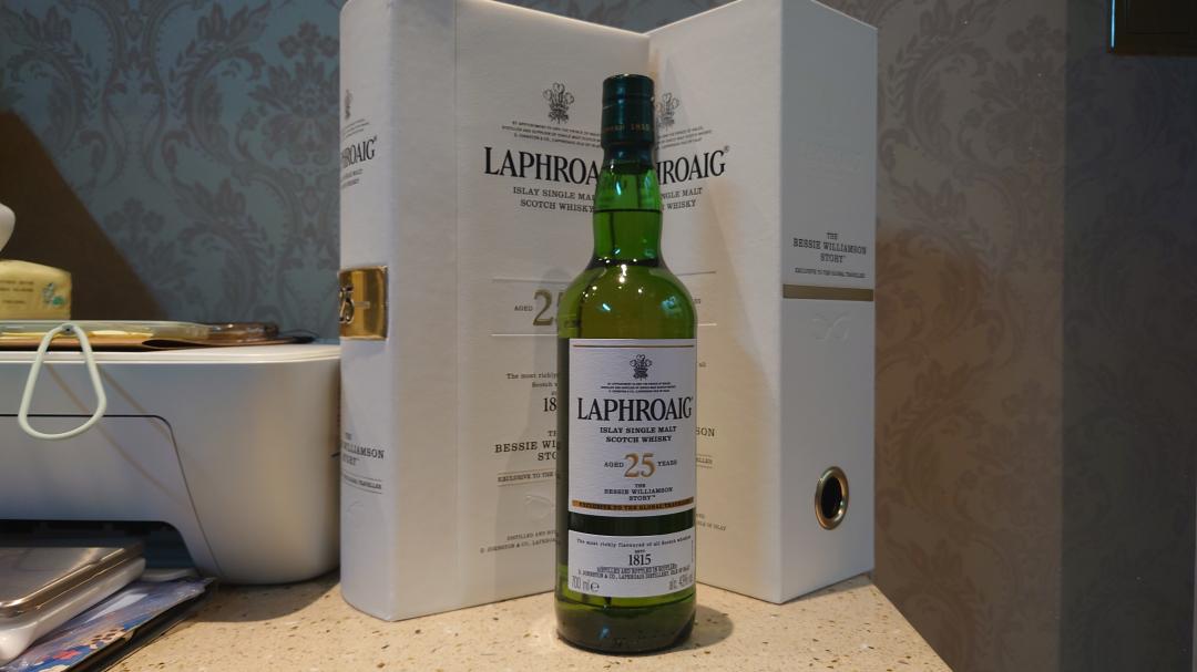 拉弗格25年书册