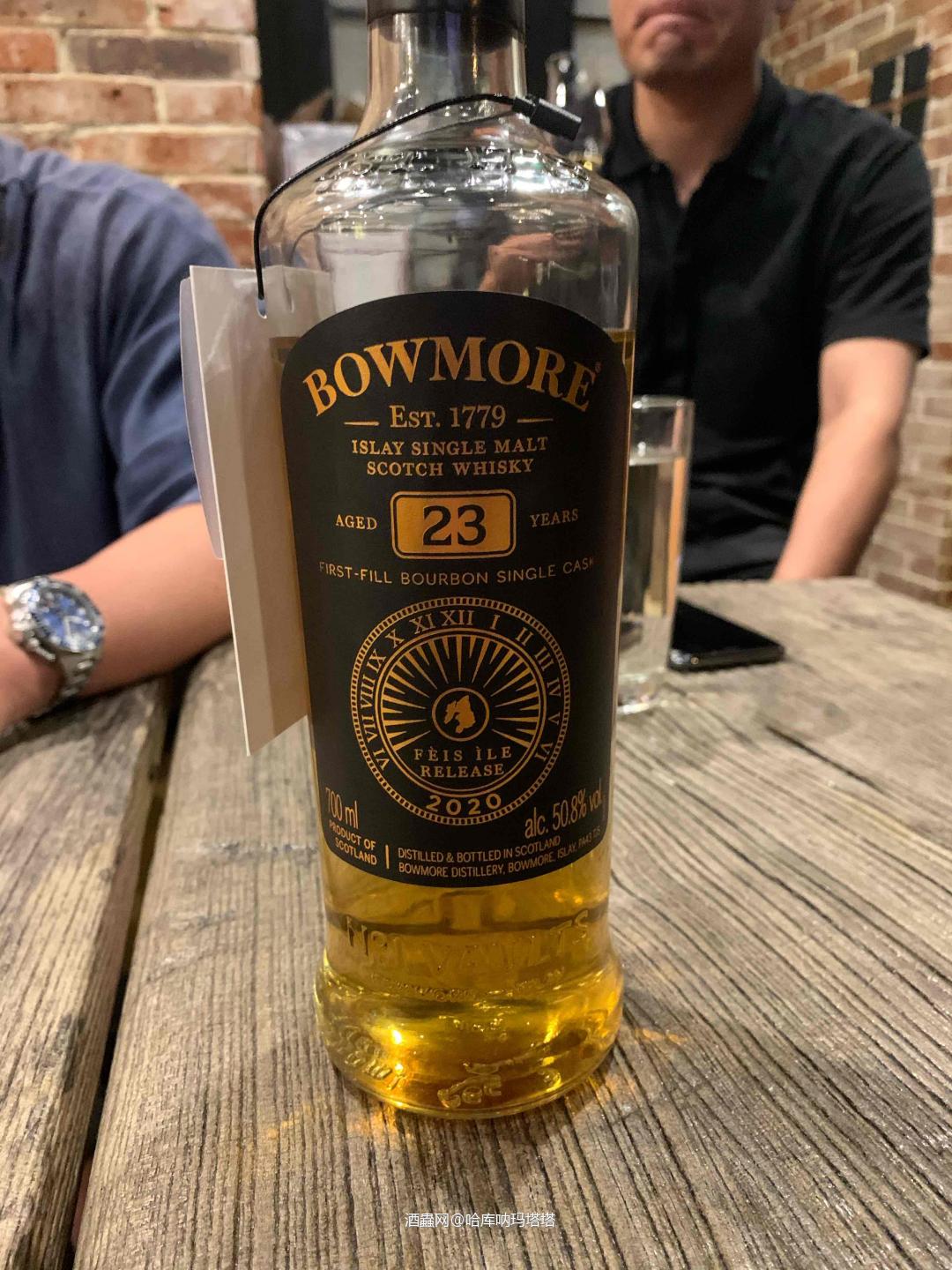 用4杯酒来告别7月的最后一天<img src='https://sdata.whiskyworm.com/xcxpics/emoji_14.png' class='emoji' />