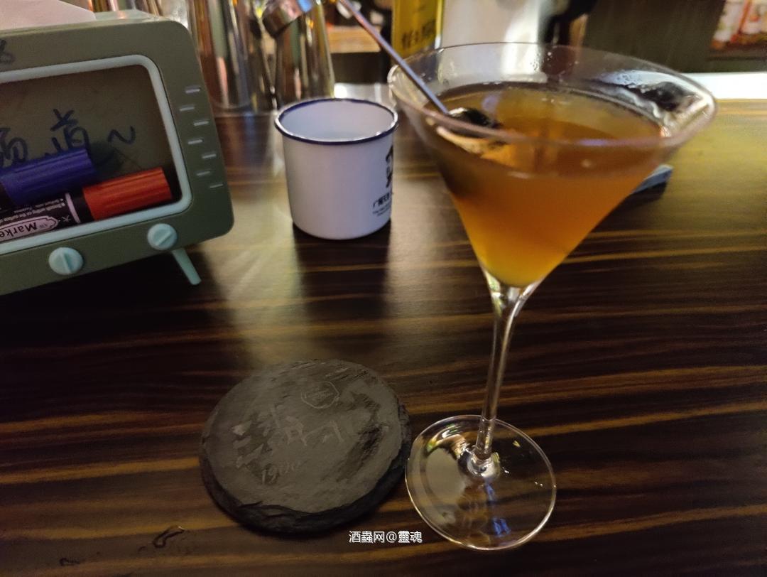 跑出去蹭<p class='p'/>一边喝小猫一边撸<p class='p'/><p class='p'/><p class='p'/><p class='p'/>