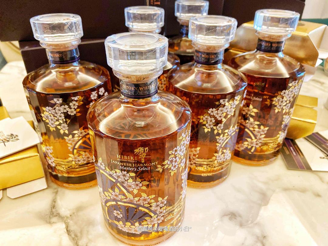 看到喜欢的就要买下来<img src='https://sdata.whiskyworm.com/xcxpics/emoji_7.png' class='emoji' /><img src='https://sdata.whiskyworm.com/xcxpics/emoji_7.png' class='emoji' />